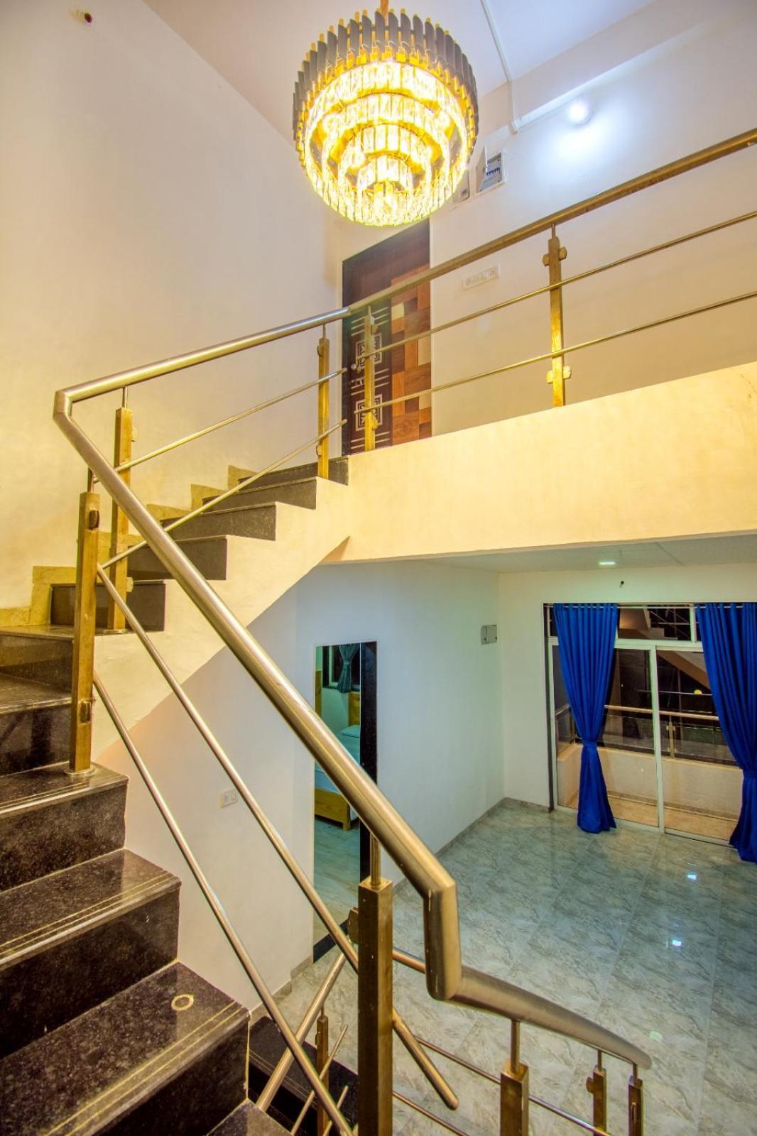 Empyrean Stay Ll 6Bhk Ll Royal Bramha Palace Ll Pvt Pool Ll Lonavala Εξωτερικό φωτογραφία